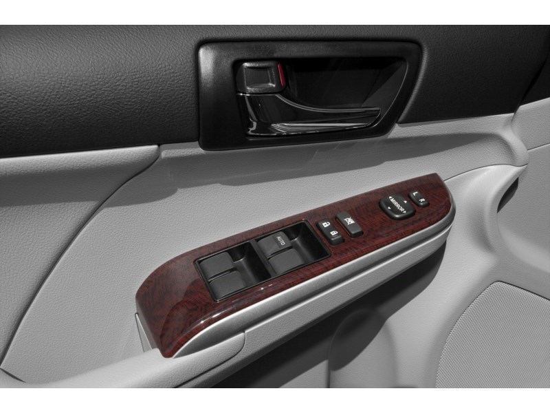 2012 Toyota Camry 4dr Sdn I4 Auto LE Exterior Shot 10