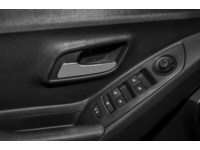2016 Chevrolet Trax FWD 4dr LS Exterior Shot 14
