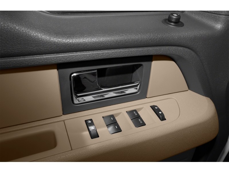 2014 Ford F-150 4WD SuperCab 145