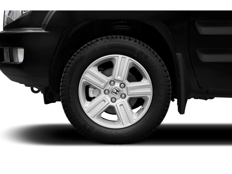 2014 Honda Ridgeline 4WD Crew Cab Touring Exterior Shot 5