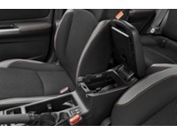 2017 Subaru Crosstrek 5dr CVT Touring Interior Shot 7