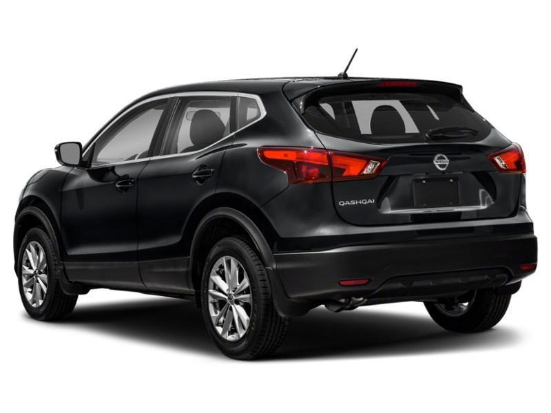 2017 Nissan Qashqai FWD 4dr S CVT Exterior Shot 10