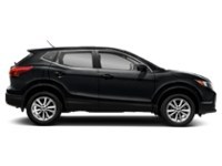 2017 Nissan Qashqai FWD 4dr S CVT Exterior Shot 11