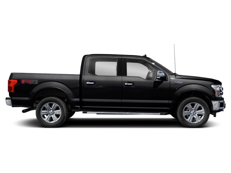 2020 Ford F-150 LARIAT 4WD SuperCrew 5.5' Box Exterior Shot 10