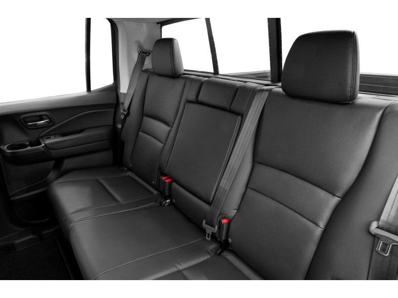 2019 Honda Ridgeline Touring AWD Interior Shot 5