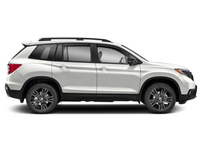 2021 Honda Passport Sport AWD Exterior Shot 9