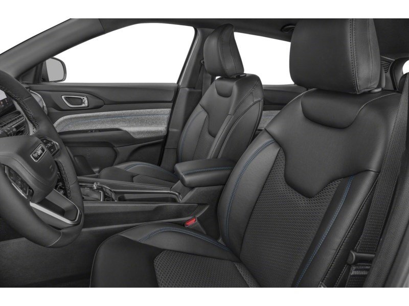 2023 Jeep Compass Limited | 4x4 | 2.0L | ROOF | PREM SOUND | HTD STR Interior Shot 4