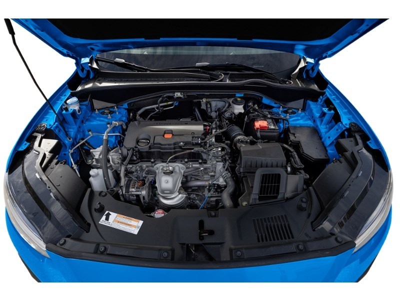2026 Honda HR-V Sport AWD CVT Exterior Shot 3
