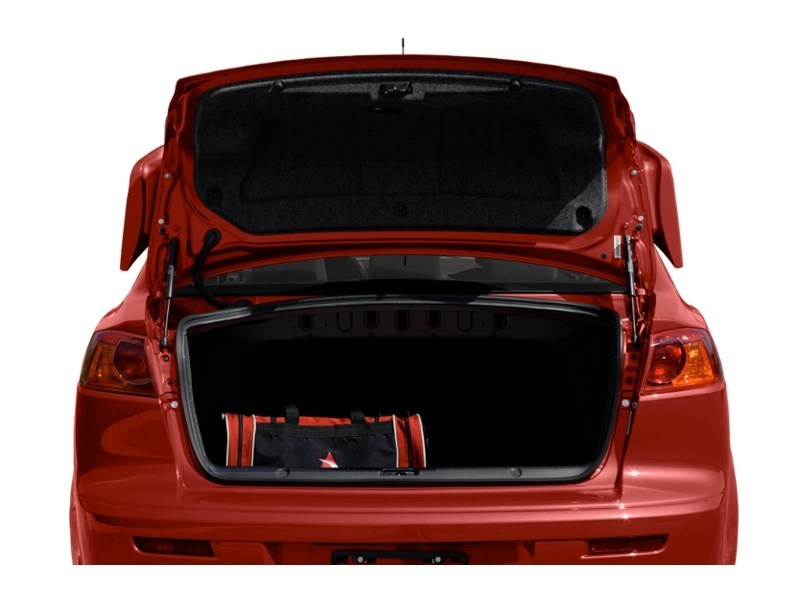 2010 Mitsubishi Lancer 4dr Sdn CVT DE Exterior Shot 4