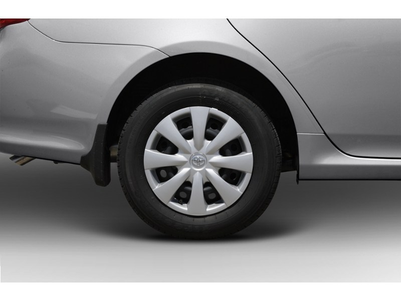 2010 Toyota Corolla 4dr Sdn Man CE Exterior Shot 5