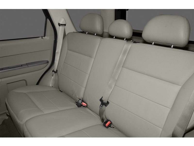 2012 Ford Escape FWD 4dr XLT Interior Shot 6