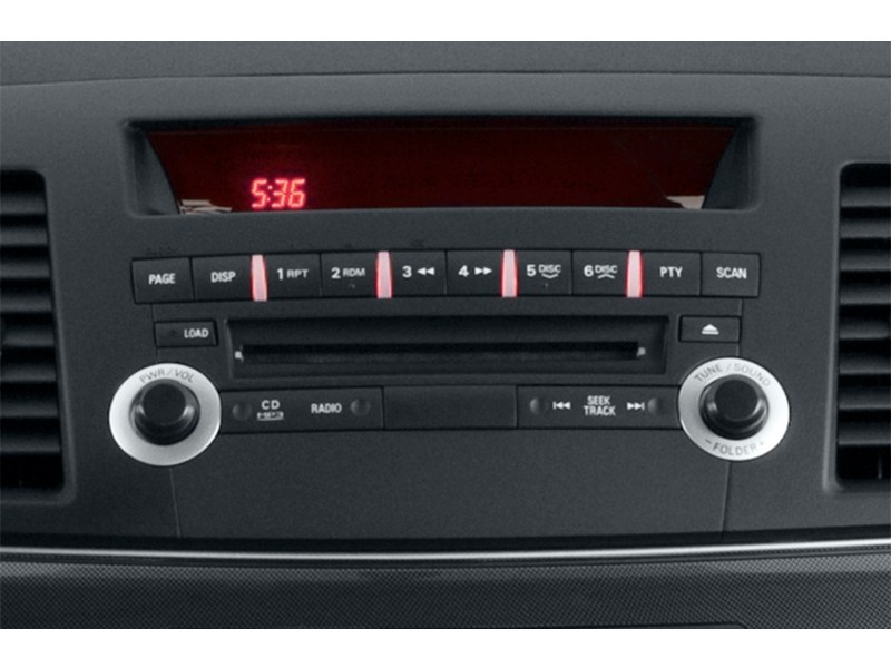 2013 Mitsubishi Lancer 4dr Sdn Man SE FWD Interior Shot 1