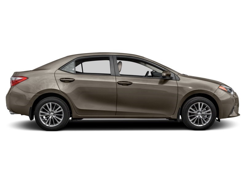2015 Toyota Corolla 4dr Sdn CVT LE Exterior Shot 11
