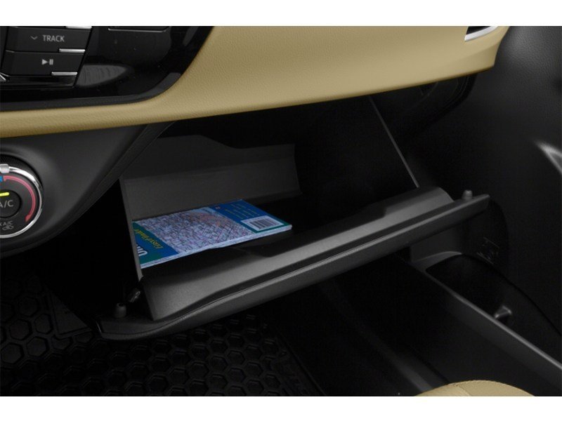 2015 Toyota Corolla 4dr Sdn Auto CE Interior Shot 4