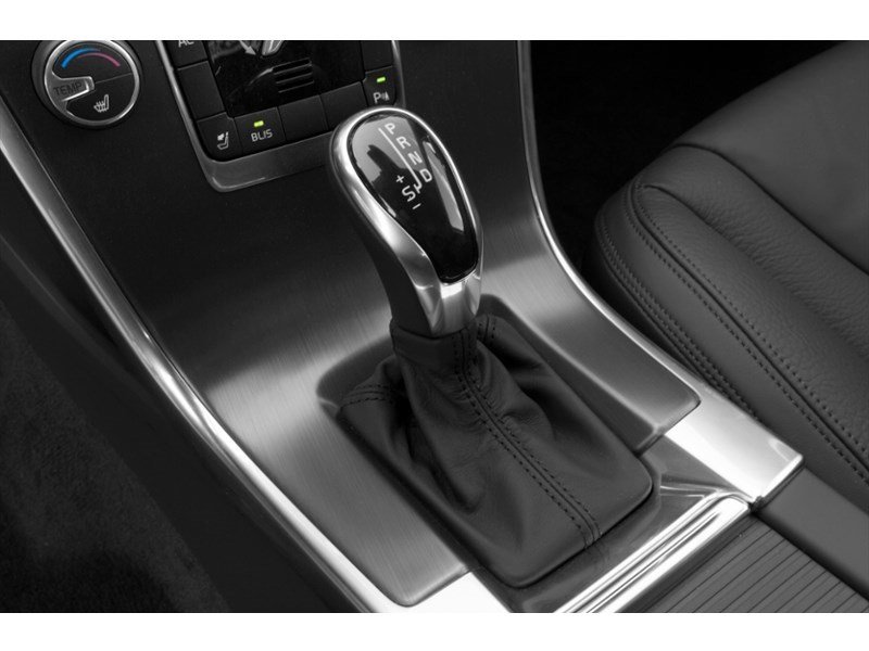 2017 Volvo XC60 AWD 5dr T5 Special Edition Premier Exterior Shot 12