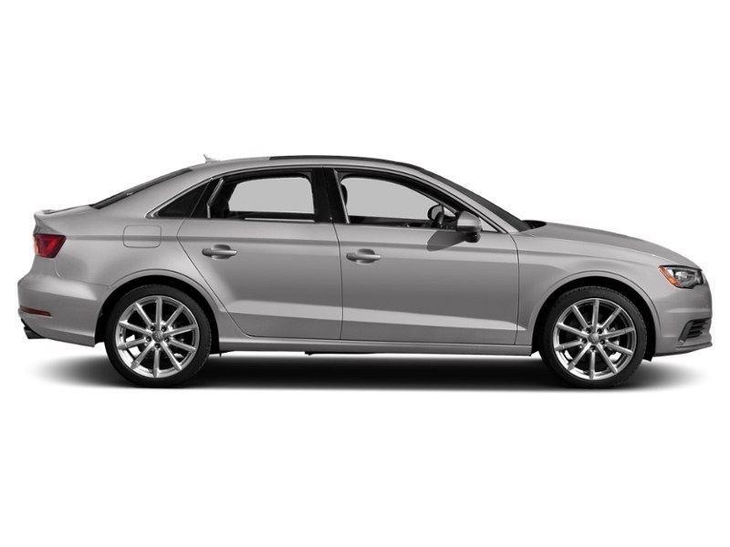 2015 Audi A3 4dr Sdn FrontTrak 1.8T Komfort Exterior Shot 11