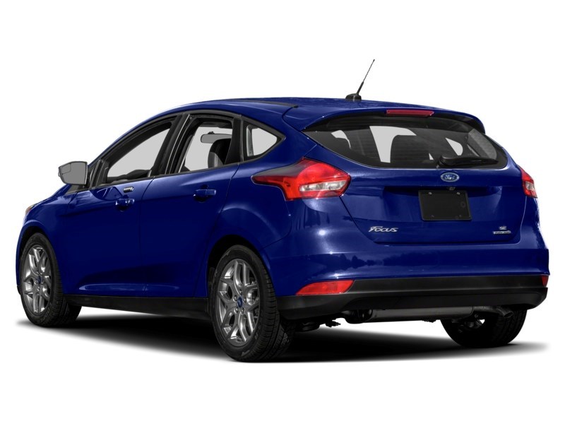 2016 Ford Focus 5dr HB SE Exterior Shot 10