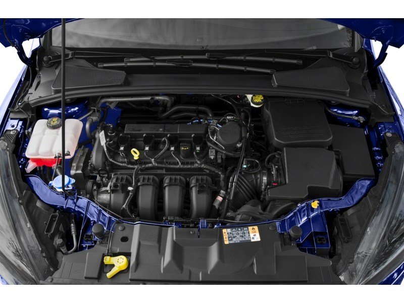 2015 Ford Focus 5dr HB SE Exterior Shot 3