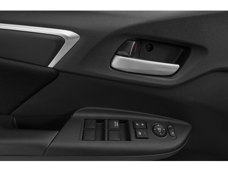 2015 Honda Fit 5dr HB CVT LX Exterior Shot 11