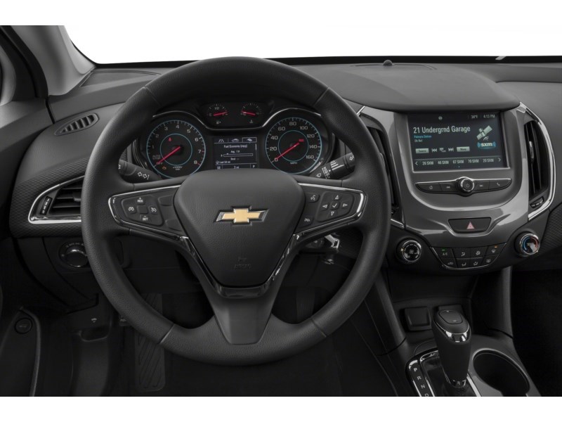 2018 Chevrolet Cruze 4dr Sdn 1.4L LT w/1SD Interior Shot 3