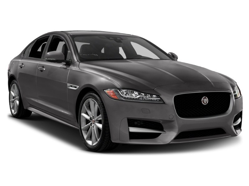 2016 Jaguar XF 4dr Sdn R-Sport Exterior Shot 9