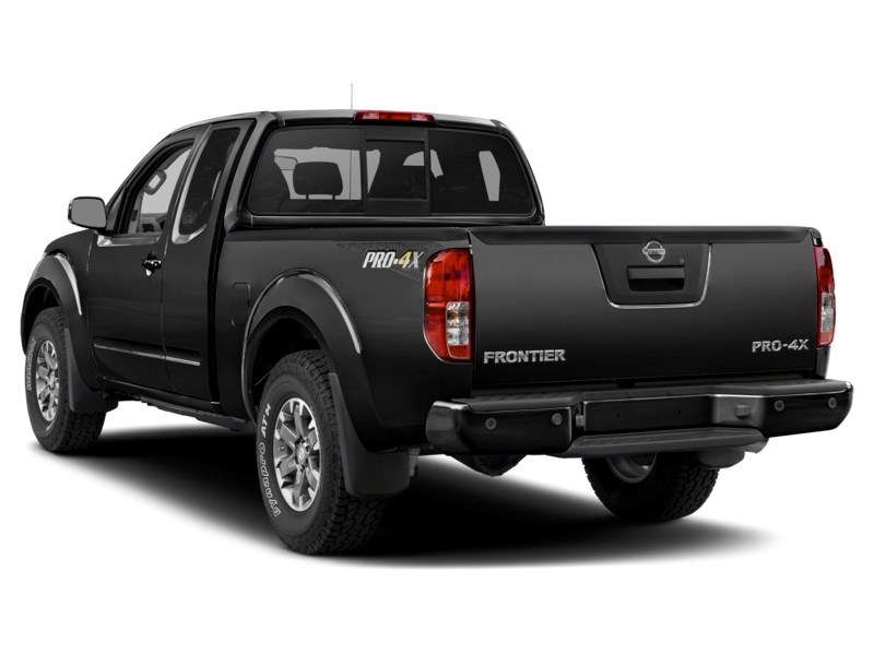 2016 Nissan Frontier PRO-4X | 4X4 | 4.0L | ACCIDENT FREE Exterior Shot 10
