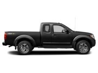 2016 Nissan Frontier PRO-4X | 4X4 | 4.0L | ACCIDENT FREE Exterior Shot 11