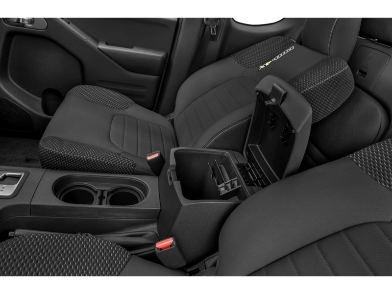 2016 Nissan Frontier PRO-4X | 4X4 | 4.0L | ACCIDENT FREE Interior Shot 7