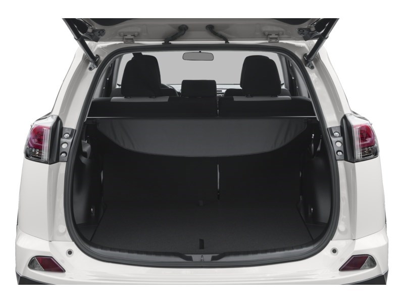 2016 Toyota RAV4 AWD 4dr XLE Exterior Shot 3