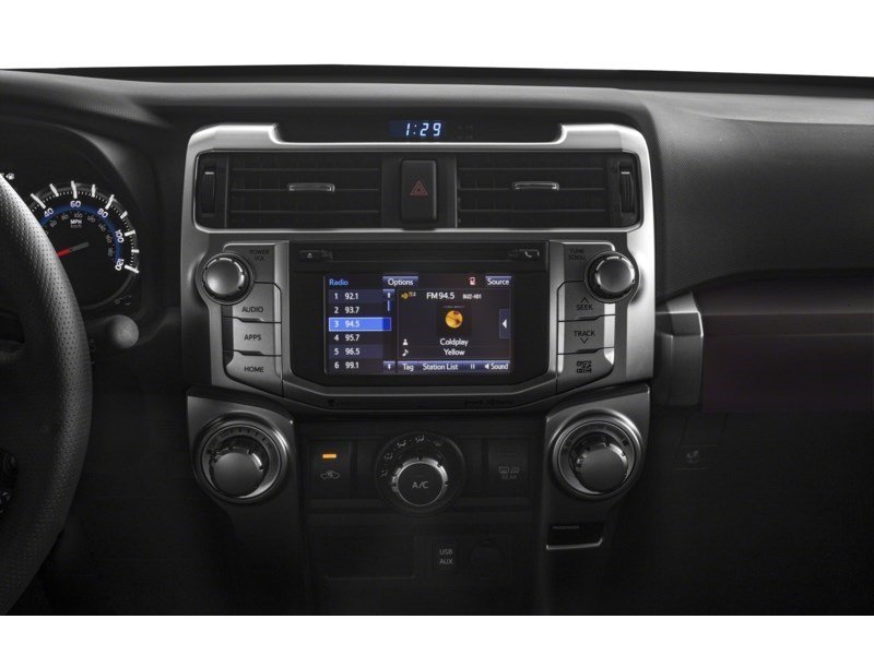 2017 Toyota 4Runner 4WD 4dr V6 SR5 Interior Shot 4