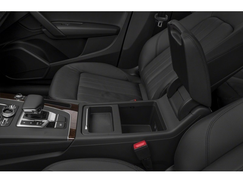 2020 Audi Q5 Progressiv 45 TFSI quattro Interior Shot 7