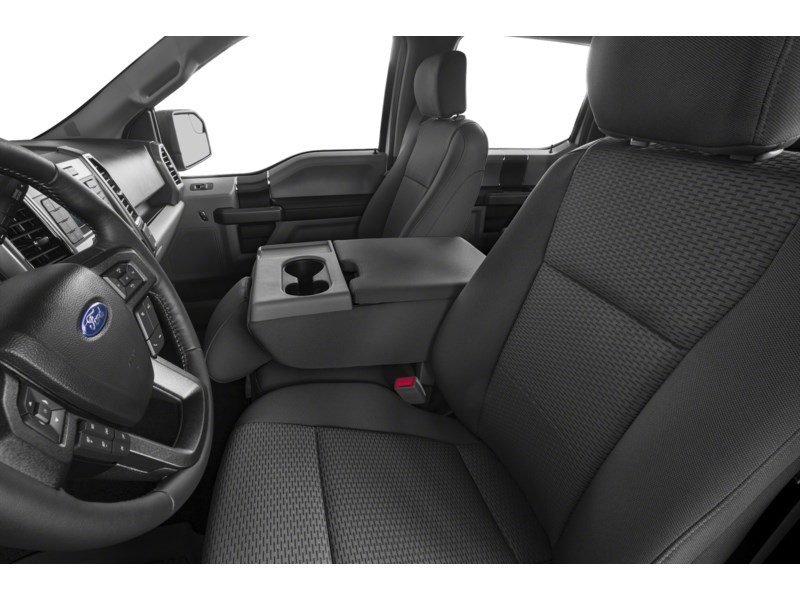 2020 Ford F-150 XLT 4WD SuperCrew 5.5' Box Interior Shot 4