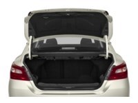 2018 Nissan Altima 2.5 SV Sedan Exterior Shot 4