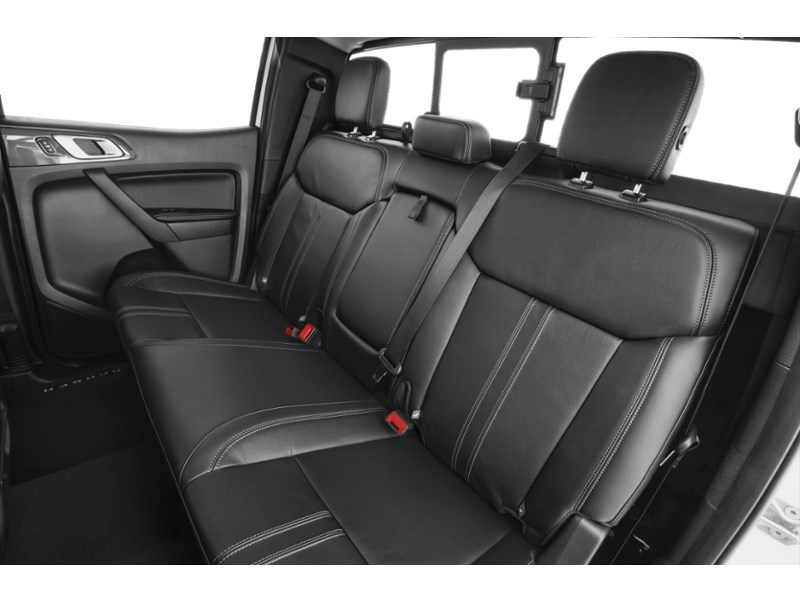 2019 Ford Ranger LARIAT 4WD SuperCrew 5' Box Interior Shot 5
