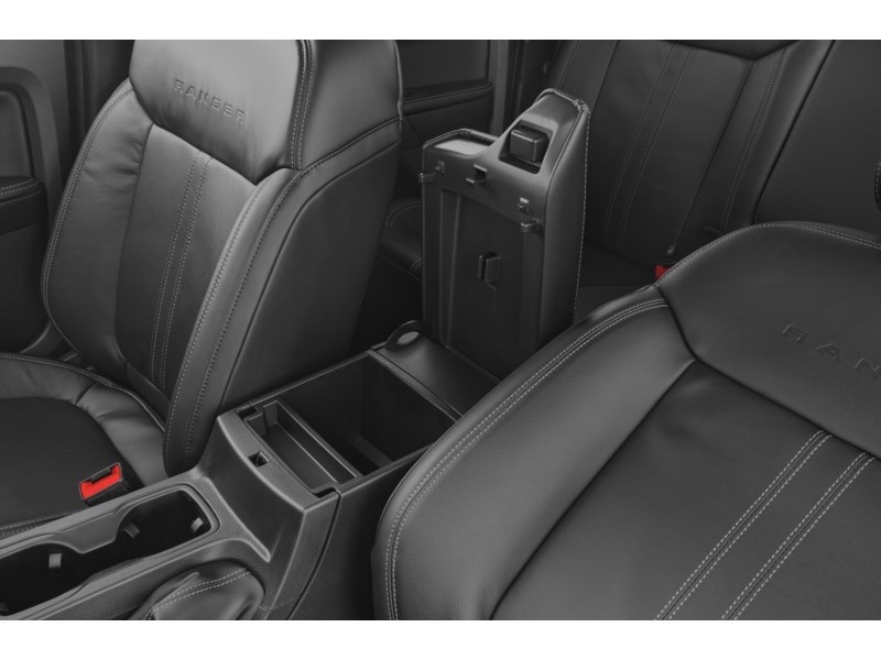 2020 Ford Ranger LARIAT 4WD SuperCrew 5' Box Interior Shot 7
