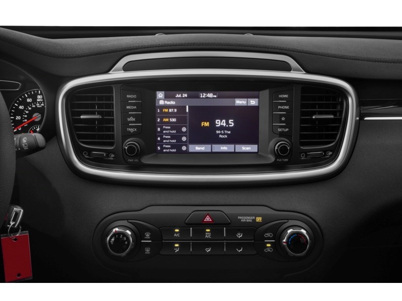 2020 Kia Sorento LX AWD Interior Shot 2
