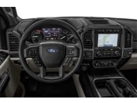2020 Ford Super Duty F-250 SRW XLT 4WD Crew Cab 6.75' Box Interior Shot 3