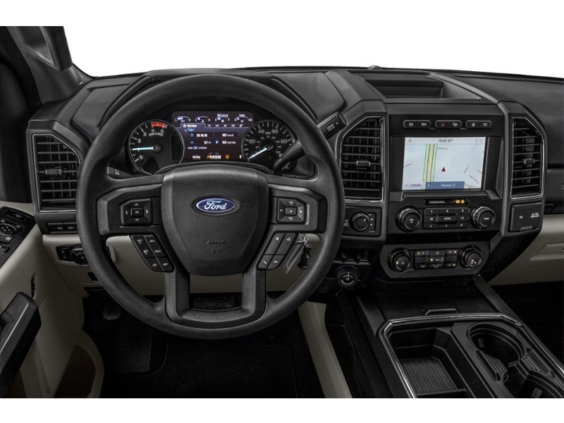 2020 Ford Super Duty F-250 SRW XLT 4WD Crew Cab 6.75' Box Interior Shot 3