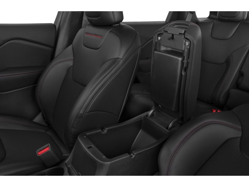 2019 Jeep Cherokee Trailhawk 4x4 Interior Shot 7