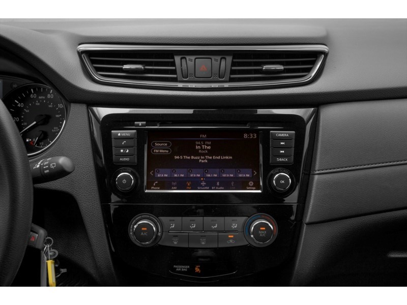 2020 Nissan Rogue AWD SV Interior Shot 7