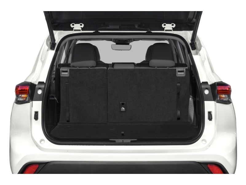 2020 Toyota Highlander XLE AWD Exterior Shot 4