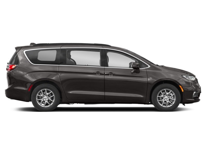 2022 Chrysler Pacifica Limited FWD Exterior Shot 10