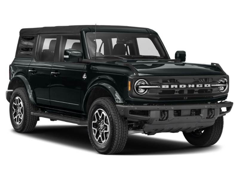 2023 Ford Bronco Outer Banks 4 Door 4x4 Exterior Shot 8