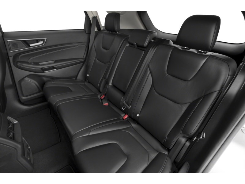 2024 Ford Edge Titanium AWD Interior Shot 5