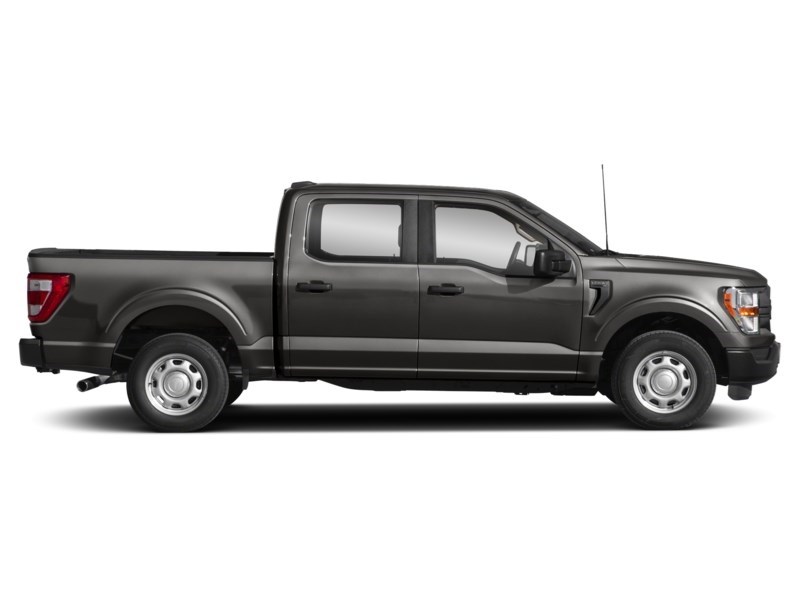 2022 Ford F-150 XL 4WD SuperCrew 5.5' Box Exterior Shot 10