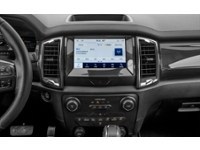 2022 Ford Ranger LARIAT 4WD SuperCrew 5' Box Interior Shot 2