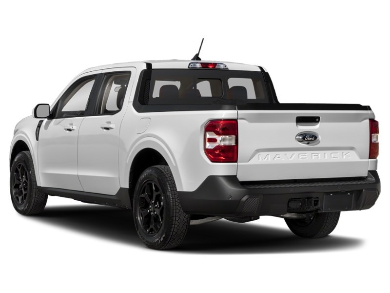 2023 Ford Maverick LARIAT AWD SuperCrew Exterior Shot 9