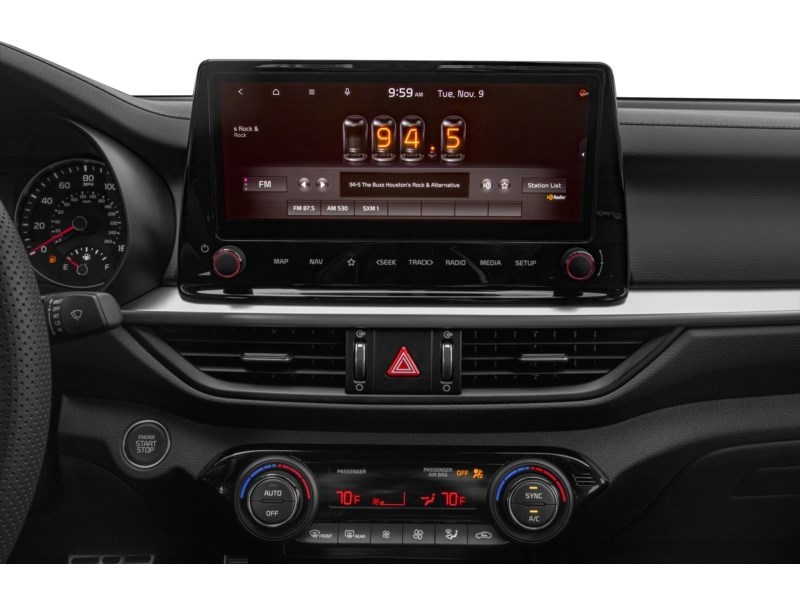 2022 Kia Forte EX+ IVT Interior Shot 2