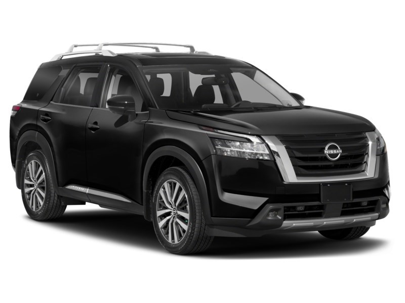2022 Nissan Pathfinder Platinum 4WD Exterior Shot 8