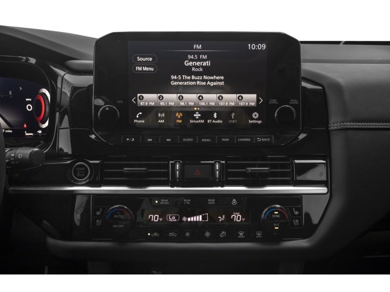 2022 Nissan Pathfinder Platinum 4WD Interior Shot 2
